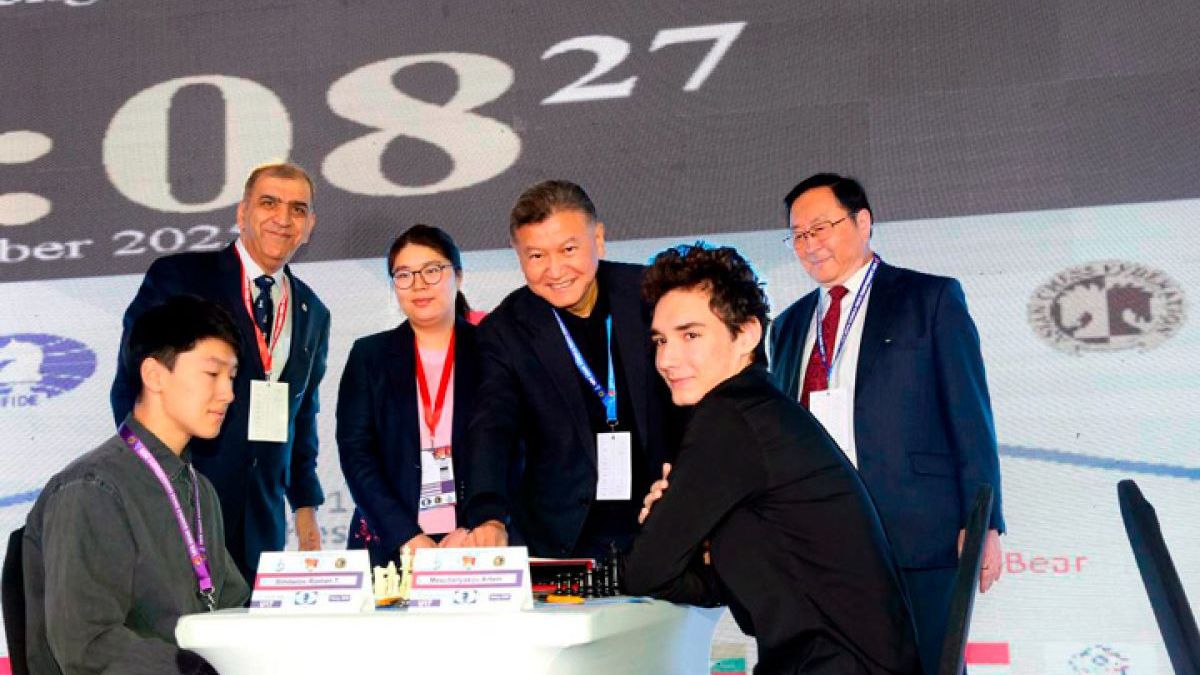 Артем Мещеряков в Монголии