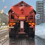 Барнаульские дорожники перешли на круглосуточный режим работы из-за непогоды