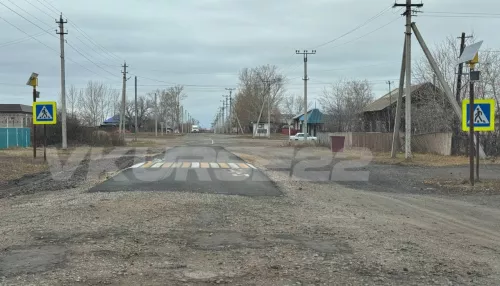 Было предписание: власти объяснили появление куска асфальта в алтайском поселке