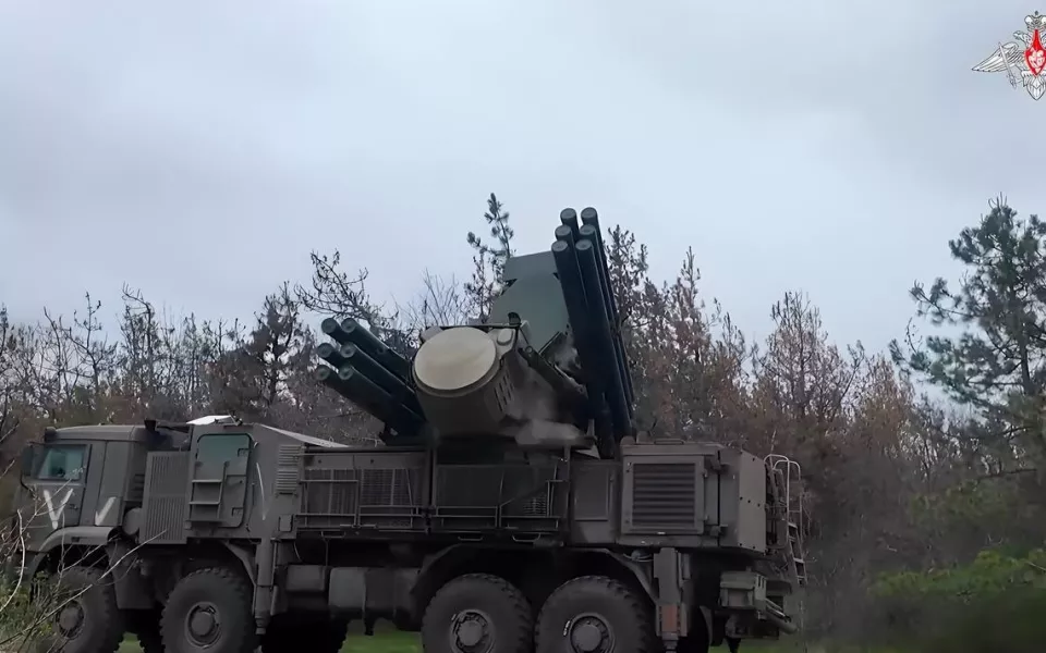 Ночная атака: угрозу ударов БПЛА объявили в российских регионах