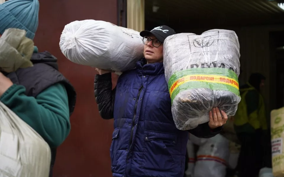 40 тонн груза для бойцов из Алтайского края отправили в зону СВО