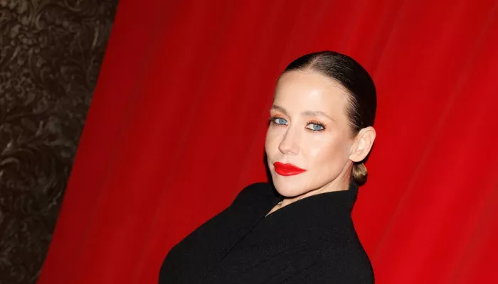 Из лодки вышла богиня: Юлия Барановская вспомнила свое самое необычное свидание