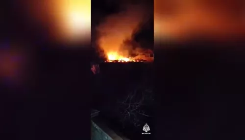 В Горно-Алтайске вспыхнул жилой дом на 100 квадратах