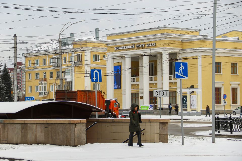 Снег в Барнауле