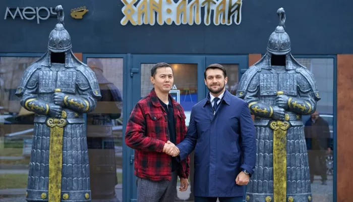 Власти Республики Алтай помогут в расширении галереи Хан Алтай