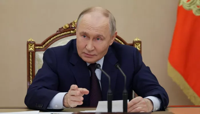 Путин поручил изучить вопрос подготовки ядерных испытаний