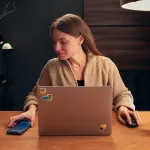 Мужчины тратят столько же времени на маркетплейсах, сколько женщины – Билайн