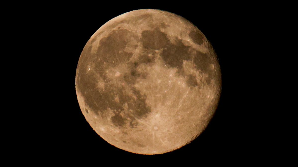 Бобровая Луна, полнолуние