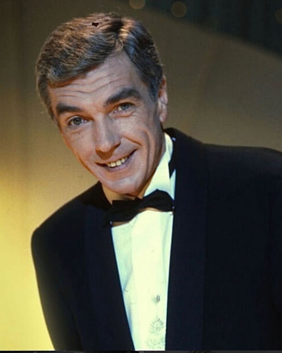 Юрий Николаев