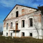 Старинное здание винокурни купца Поскотинова пошло под снос в Алтайском крае