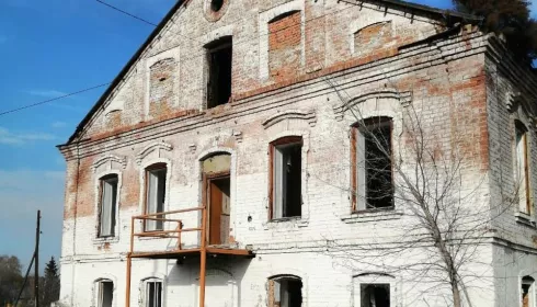 Старинное здание винокурни купца Поскотинова пошло под снос в Алтайском крае