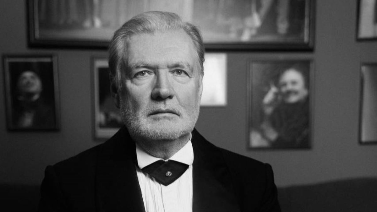 Владимир Симонов