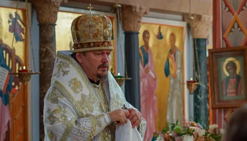 Играл в покер под своим именем: за что митрополита Нестора отдали под суд