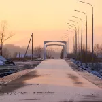 Движение по новому Платовскому мосту через Катунь откроют летом