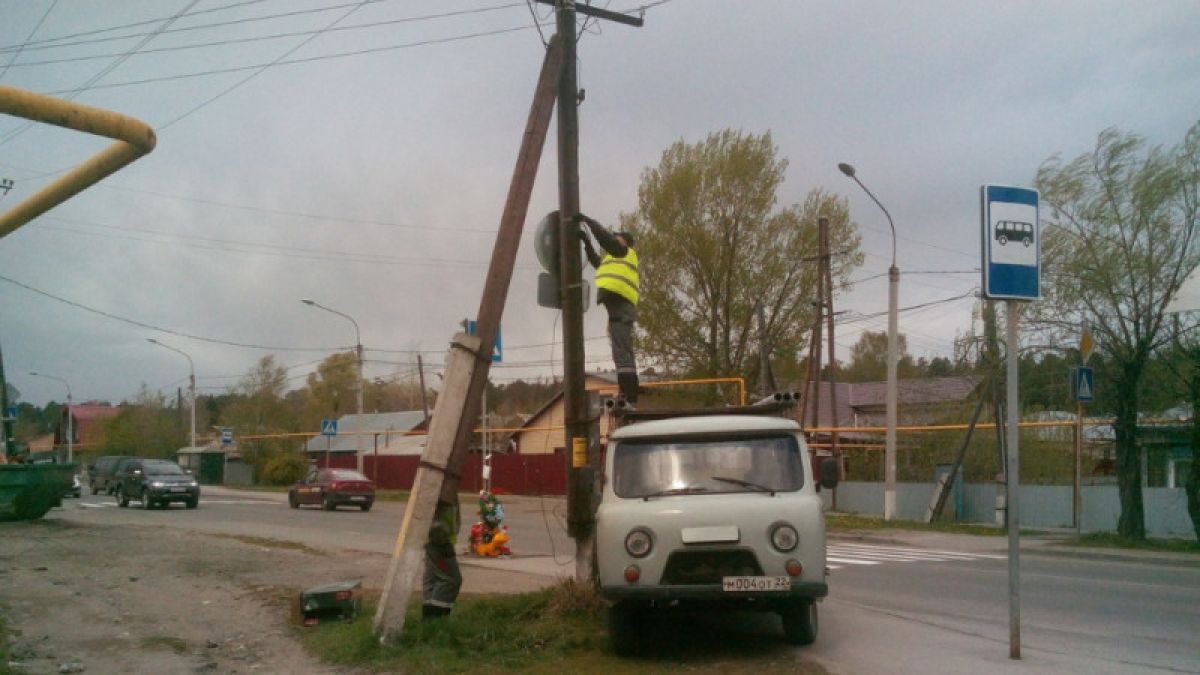 Знаки ограничения скорости установили на месте гибели ребенка в Барнауле