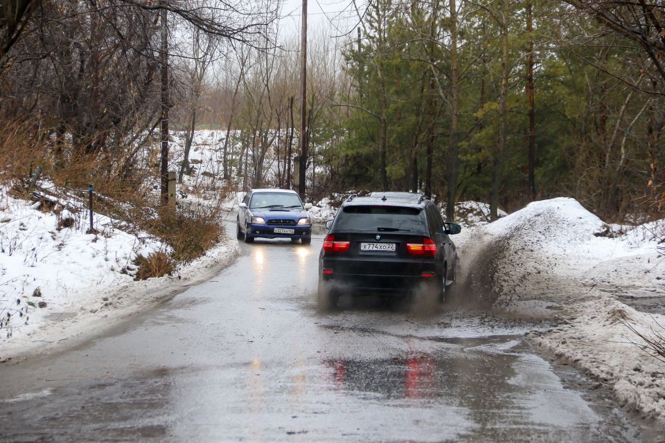 Опасный участок проезда Канатного. Ноябрь 2025 года