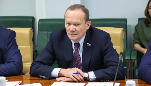 Сенатор от Алтайского края поднял в Совфеде вопрос защиты прав потребителей ЖКХ