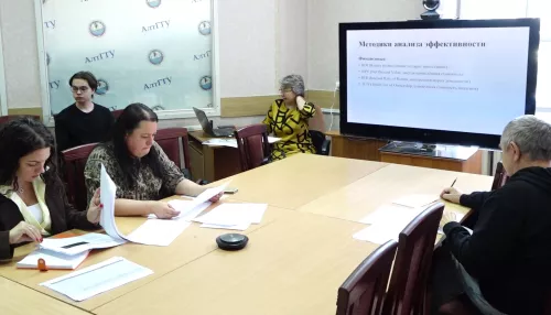 В Барнауле завершилась городская научно-практическая конференция молодых ученых