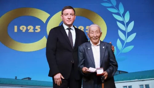 85-летнего создателя музея в Республике Алтай наградили орденом Утренняя Звезда