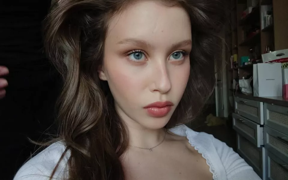 Савичева высказалась об отношениях 16-летней Пересильд и Дмитриенко