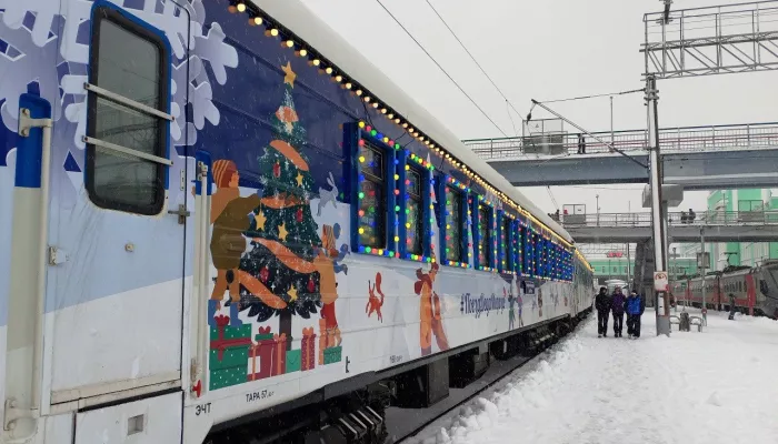 Как выглядит поезд Деда Мороза, который 8 декабря прибудет в Барнаул. Фото