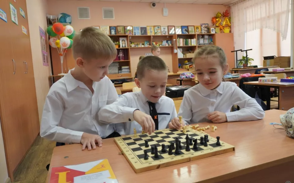 В Барнауле общественный контроль проверил работу школы 59. Фото