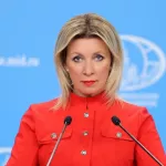 Попробуйте просто помыться: Захарова ответила Франции на обвинения в клоповом фейке