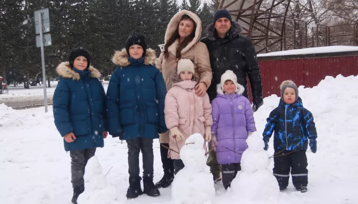 Раз и навсегда: как долгие переписки и любовь на расстоянии переросли в Семью года