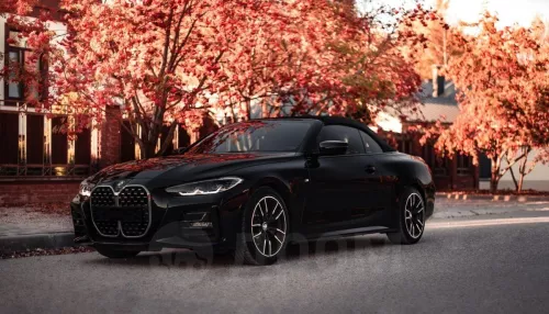 Кабриолет BMW в коже и с проекцией на лобовое стекло продают в Барнауле. Фото