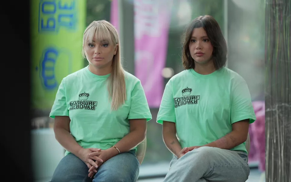 Дочь Даны Борисовой рассказала, как мать заставила ее худеть и прибегнуть к пластике