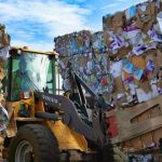 Работу губернаторов хотят оценивать по переработанному мусору