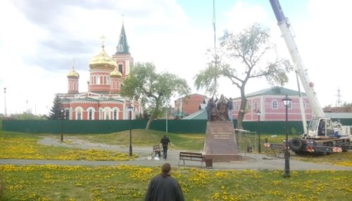 Памятник Кириллу и Мефодию установили в Барнауле