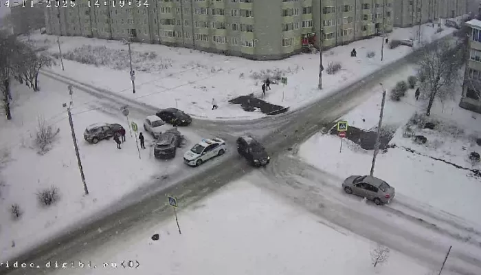 Девятилетний мальчик пострадал в ДТП на перекрестке в Бийске