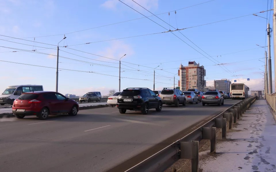 Барнаульский суд поручил проверить обоснованность трат на ремонт моста на Новом рынке