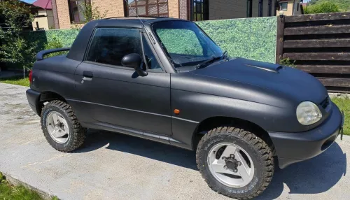 Редкий японский минимобиль на два места продают в Горном Алтае. Фото