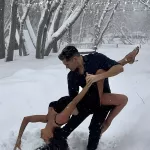 Блогер Лерчек станцевала страстное танго в снегу с отцом будущего ребенка. Видео