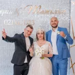 Буланова вышла на сцену с новой подтанцовкой, прежних готовы взять Иванушки. Видео