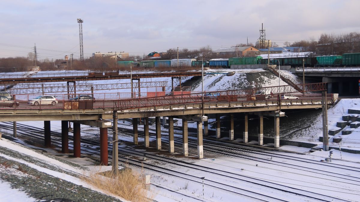 Путепровод на проспекте Калинина