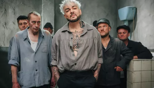 Шурики и Филя Болгарский: звезды сыграли в новогоднем юмористическом фильме. Фото