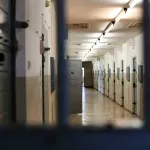 Бийчанина отправили в колонию строгого режима за кражу маникюрного набора