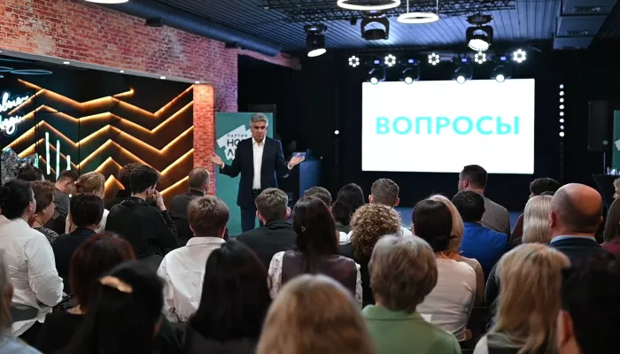 Депутат Алексей Нечаев принял участие в закрытии сезона проекта Смелость в Барнауле