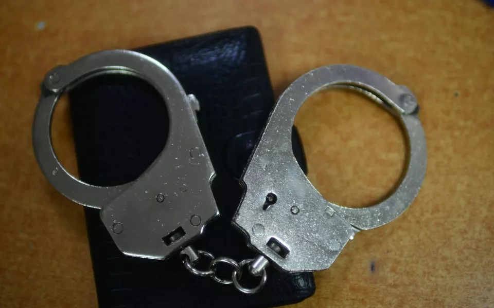 Двое жителей Камня-на-Оби попытались ограбить колонну дальнобойщиков