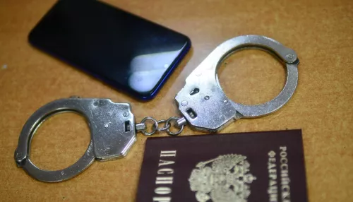 Пять лет скрывавшегося от закона наркосбытчика задержали в лесополосе в Барнауле