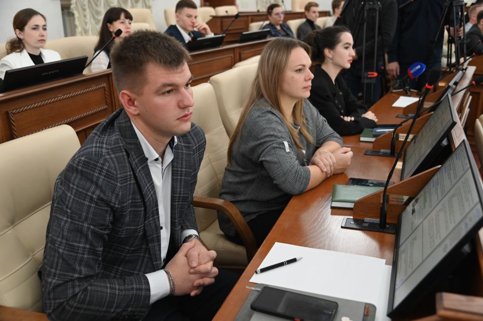 Молодые депутаты МПАК