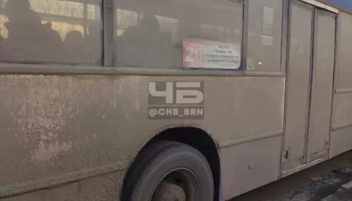 Непроглядно грязные автобусы возмутили жителей Барнаула