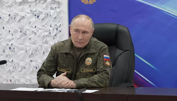 Путин посетил командный центр группировки войск Запад