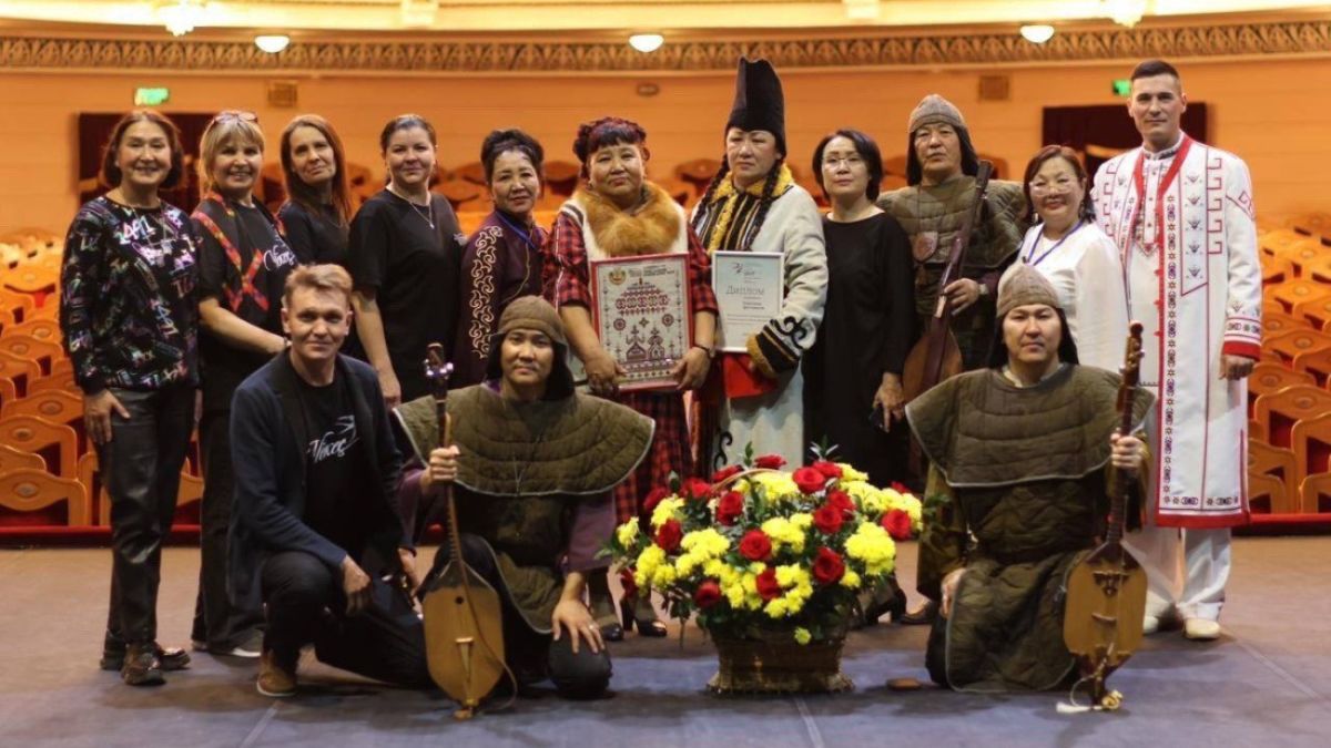 Артисты Национального театра Республики Алтай на межрегиональном фестивале