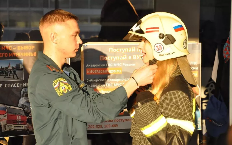 В Алтайском крае почти 4,5 тысячи человек посетили осеннюю ярмарку трудоустройства