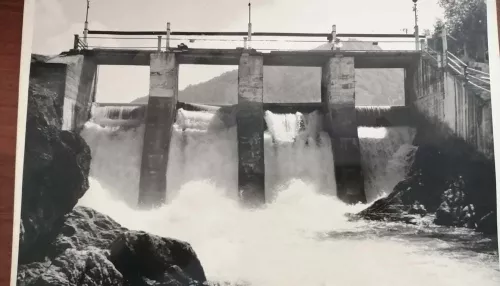 Киловатты энергии и кубометры бетона: как выглядела Чемальская ГЭС в советские годы