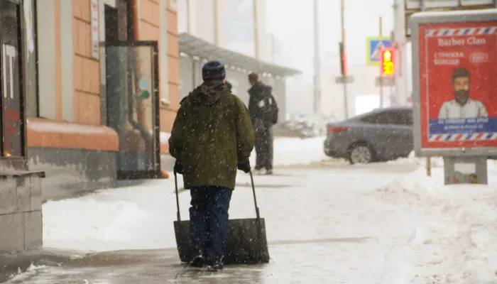Плюсовое потепление со снежным штормом надвигаются на Алтайский край